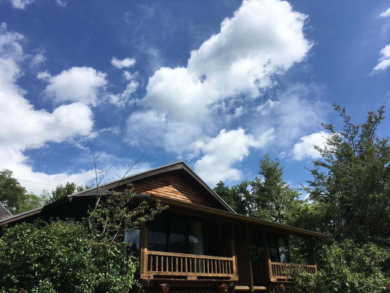 Hotel 山荘 紗羅樹 Syaranoki à Yufu Extérieur photo